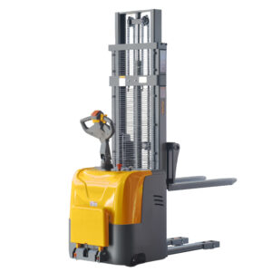 EXPRESS: ΗΛΕΚΤΡΙΚΟ ΠΕΡΟΝΟΦΟΡΟ 1,5 ΤΟΝΟΥ KAI 3,0 ΜΕΤΡΑ ΑΝΥΨΩΤΙΚΗ ΙΚΑΝΟΤΗΤΑ ΜΕ ΠΛΑΤΦΟΡΜΑ ΧΕΙΡΙΣΤΗ